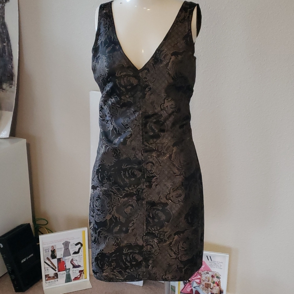 Max studio specialty products  black and gold dres